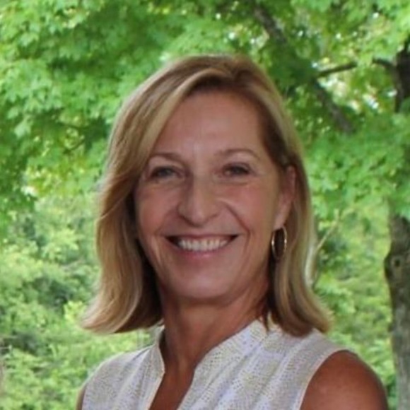 Meet your Posher, Karen - Picture 1 of 1